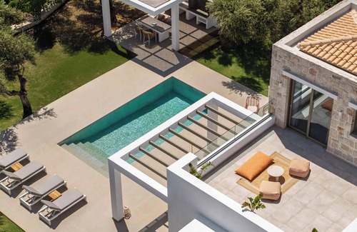 Vasilikos Villa | Metis - Two Bedroom Villa, Sleeps 4