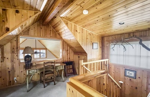 Camp Sherman Cabin | Metolius River Resort Cabin 11 - Luxurious cabin on the Metolius River w/