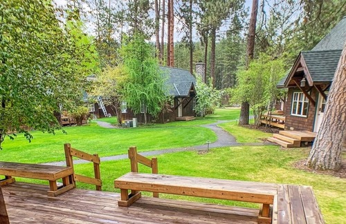 Camp Sherman Cabin | Metolius River Resort Cabin 12 - Luxurious cabin on the Metolius River w/
