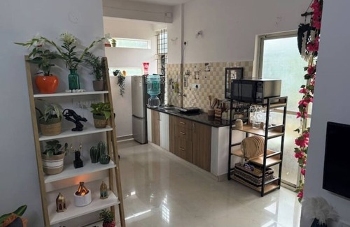 Bommanahalli Apartment | Metro Minimalist