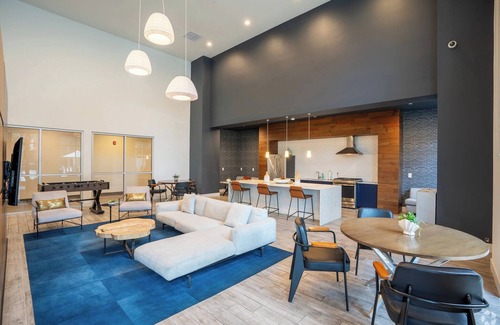 Mission Valley Apartment | Metro Mission Valley: Comfortable 1-Bedroom Escape in San Diego with WiFi & AC