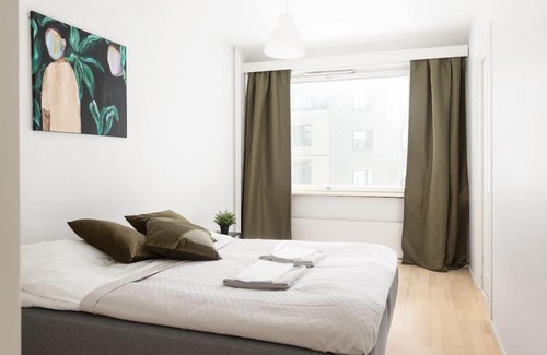Alppiharju Apartment | Metro nearby,Quality apartment, netflix, KALLIO