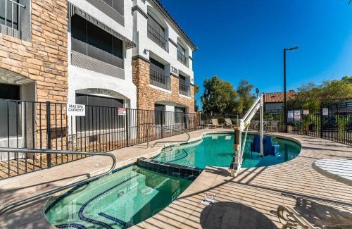 Tempe Apartment | METRO TEMPE APARTMENTS studio w two king beds