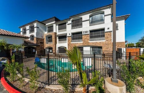 Tempe Apartment | METRO TEMPE APARTMENTS studio w two king beds