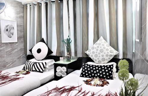 Tsim Sha Tsui House | Metrocity Lounge