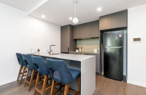 Reid Apartment | Metropol 3 Comfy Luxury Central Free Parking