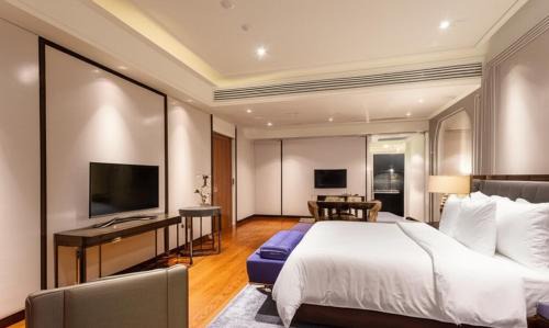 Thu Thiem Hotel | Metropole Apartment Sky