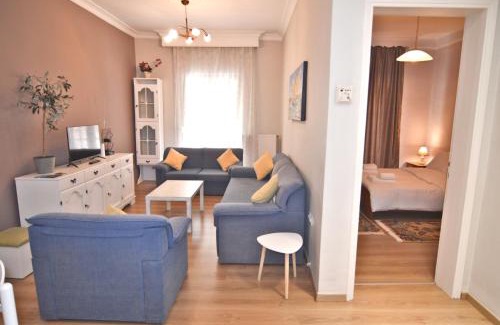 Kastoria Apartment | Metropolis Midtown