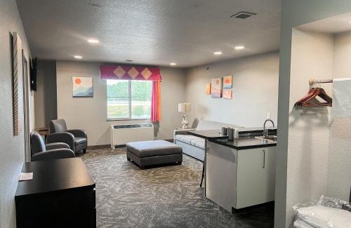 Eau Claire Resort | Metropolis Resort - Eau Claire