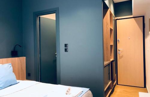 Piraeus Apartment | Metropolitan Complex room-Faliro