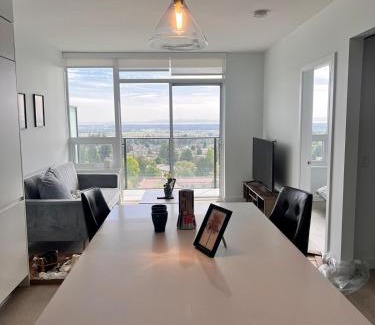 Metrotown Apartment | Metrotown-2b1b,Burnaby