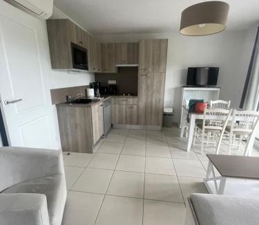 Remoulins Apartment | Meublé pont du Gard 4 personnes