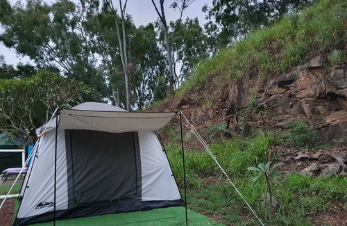 Mount Morgan Bed & Breakfast | Meyenburg Double bed Tent, Mt Morgan, Qld with shared bath/kitchen