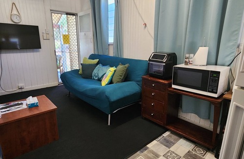 Mount Morgan Cabin | Meyenburg Unit 5, 2 Double Bed's 4 Pax