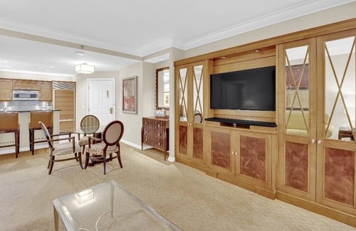 Las Vegas Condo | MGM I bedroom Luxury Suite