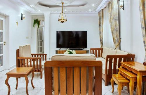 Douala Apartment | MH - Upper Floor Apart