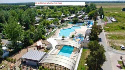Coulanges Other | MHVACANCES LOUENT PLUSIEURS MOBILHOMES DANS CAMPING 4 ETOILES PROCHE CHATEAUX et ZOO BEAUVAL