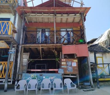 Bocachica Bed & Breakfast | Mi Cabañita Guest House