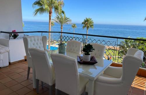 Sitio de Calahonda Apartment | MI CAPRICHO, Beach Front Apartment P14 3ºB