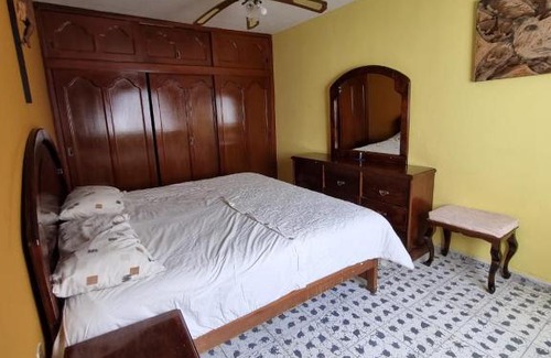 Uriangato Apartment | Mi casa cerca de la línea divisoria
