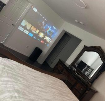 Durham Region Bed & Breakfast | Mi Casa Es Su Casa!