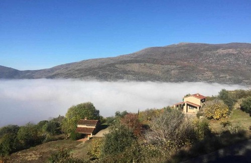 Casas del Castanar House | Mi Valle Rural