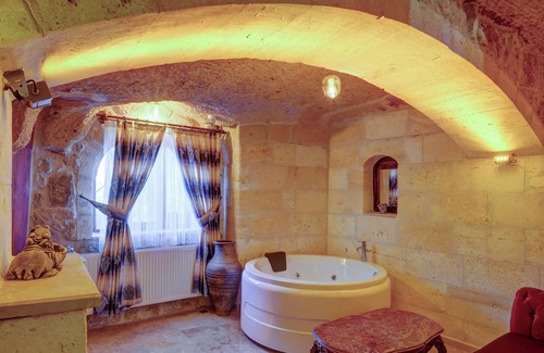 Ortahisar Bed & Breakfast | MİZAN CAVE CAPPADOCİA
