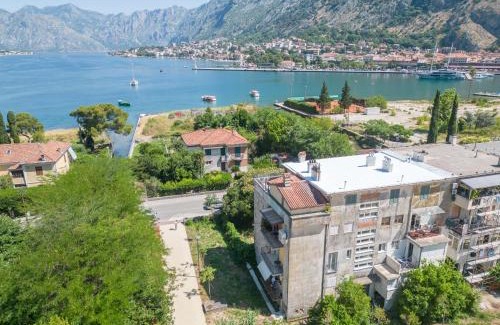 Skaljari Apartment | Mia Stella