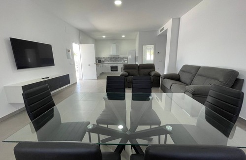 Hozanejos Ski Chalet | Miamar II House in Chiclana