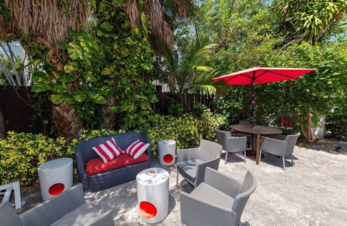 Flamingo/Lummus Apartment | Miami Beach 550