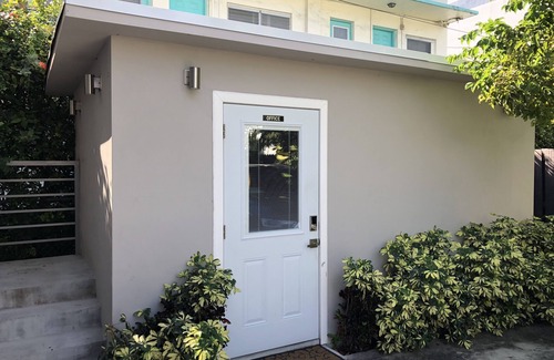 Flamingo/Lummus Apartment | Miami Beach 550