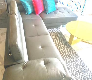 Allapattah Hostel | Miami International Hostel - Airport - Downtown- Wynwood - Little Havana Women Only Rooms - Men Only Rooms - No Mix Dorms