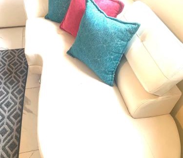 Allapattah Hostel | Miami International Hostel - Airport - Downtown- Wynwood - Little Havana Women Only Rooms - Men Only Rooms - No Mix Dorms