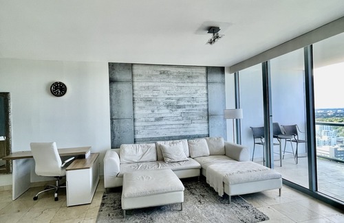 Allapattah Condo | Miami Oasis