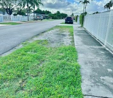 Ludlam Villa | Miami Suite Life