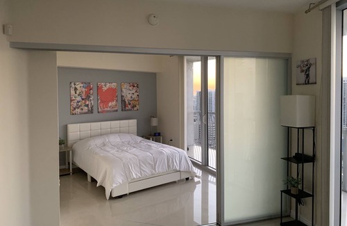 Edgewater Condo | Miami Vice