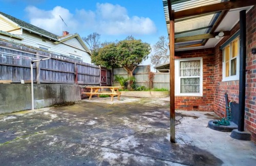 Geelong House | Mibnb Alexandra Ave Geelong