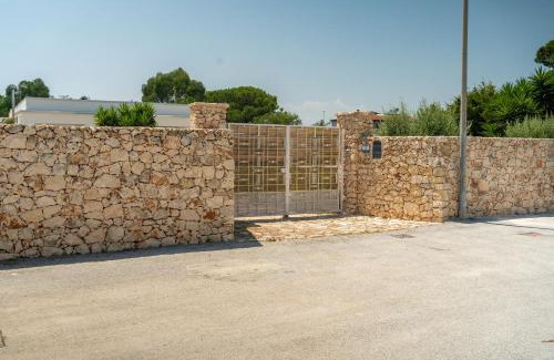 Ognina Villa | Micalice's Sea House