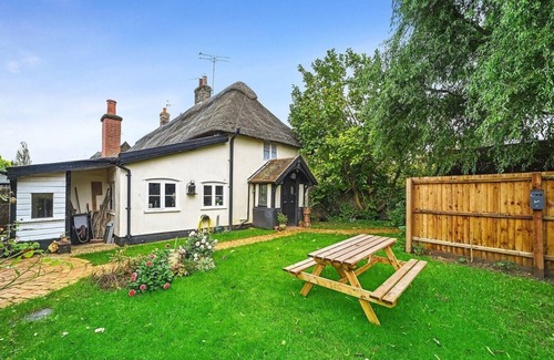 Rattlesden Apartment | Micawber Cottage, Rattlesden