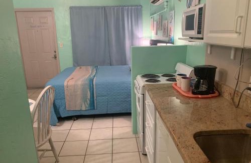 Sunset Reef Apartment | Michaels Surfside Cabanas