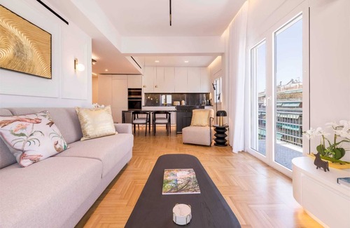 Goudi Apartment | Michalakopoulou Corner & Bright Apartment, Luxury
