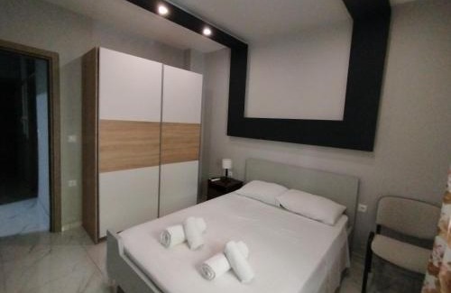 Attiki Apartment | Michali's Sepolia Agios Meletis Apartment