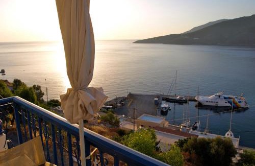 Tilos Apartment | Michalis Studios