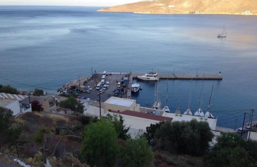 Tilos Apartment | Michalis Studios