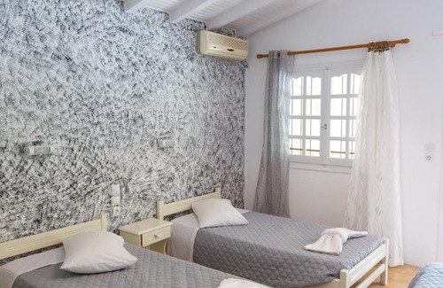Troulos Apartment | Michalis Studios