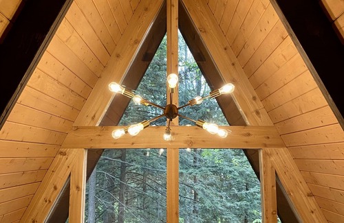 Kalkaska Cabin | Michigan-A-Frame: Lakeside Bliss & Starry Nights – Summer Memories Await