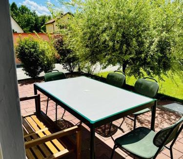 Vohburg an der Donau Apartment | Mickey Flat 3 Zimmer Wohnung in Vohburg mit Büro