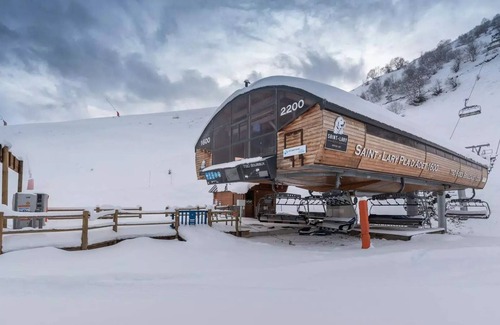 Pla d'Adet Apartment | Mickey Residence - Apartment redone classified 3 stars near the slopes