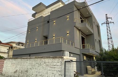 Vlore Apartment | Mico's Apartments