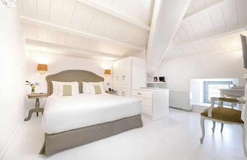 Paleopolis Hotel | Micra Anglia Boutique Hotel & Spa